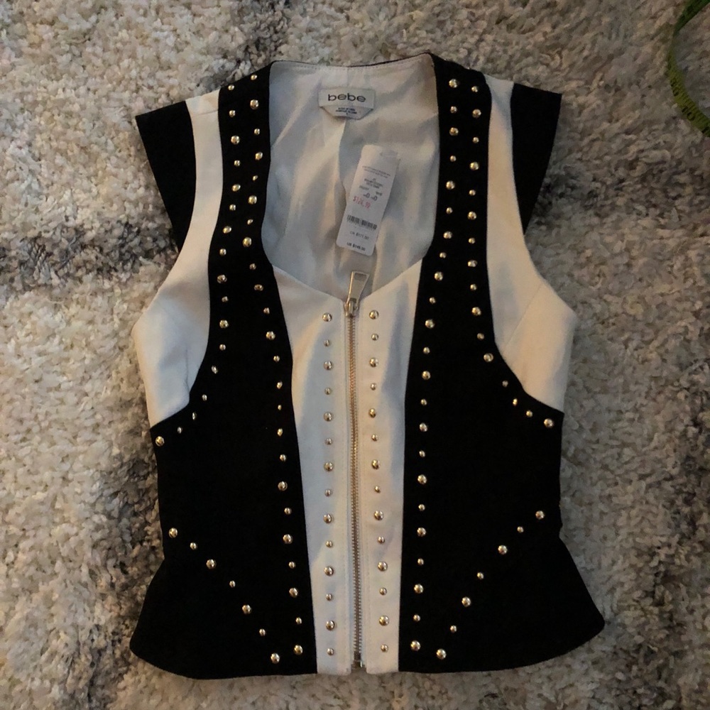 Bebe studded back white shirt with zipper
